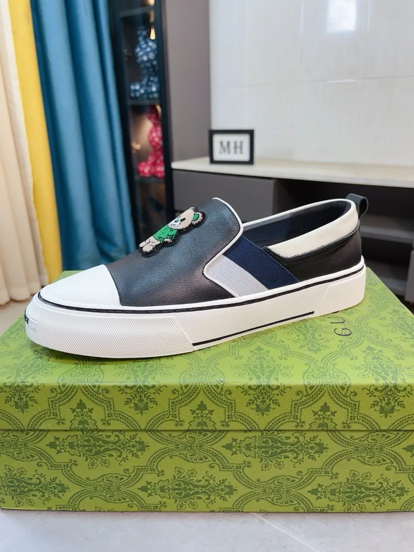 Men's shoes 💰458🌹🌹GUCCI [Gucci] New high-end brand of men's shoes, the latest fashionable casual men's shoes, trendy and versatile, relaxed and sporty style, uppers imported from Italy, first-layer cowhide, genuine leather lining, and ultra-fine workmanship. Original personalized fashionable rubber wear-resistant outsole, light and comfortable on the foot, size 38-44